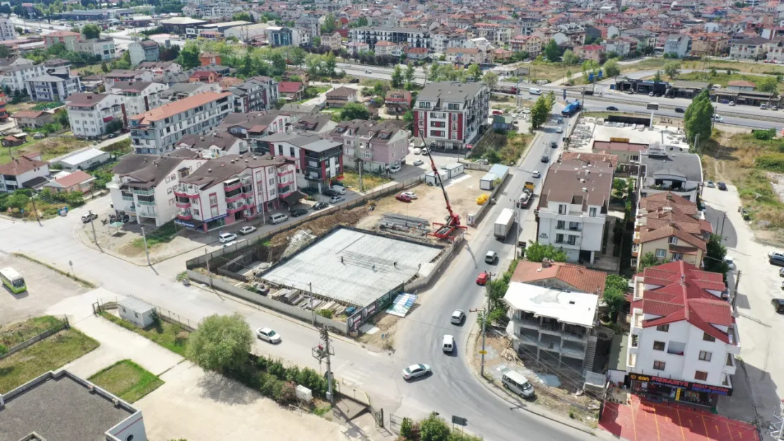 Kartepe itfaiye müfreze binasında temel hazırlığı