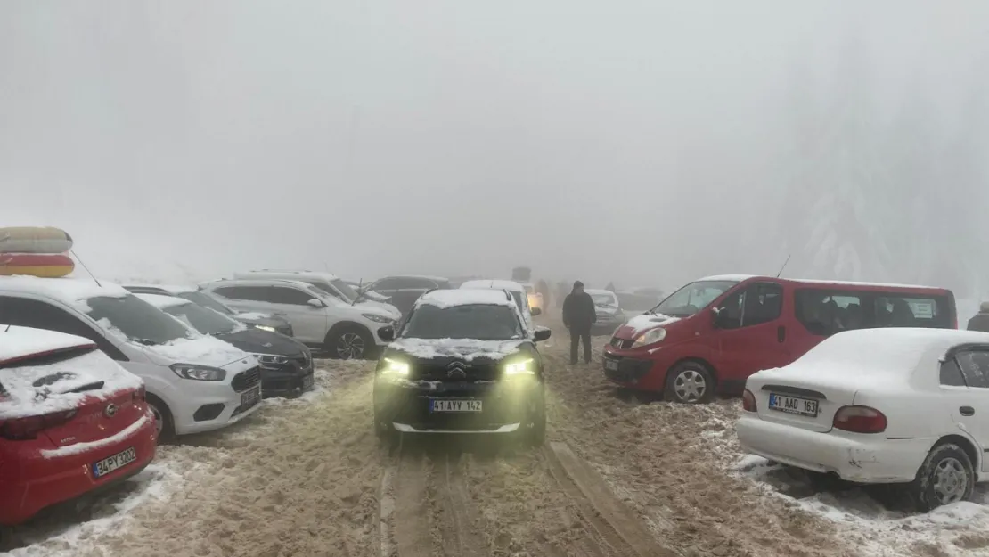 Kartepe Kayak Merkezi tıklım tıklım