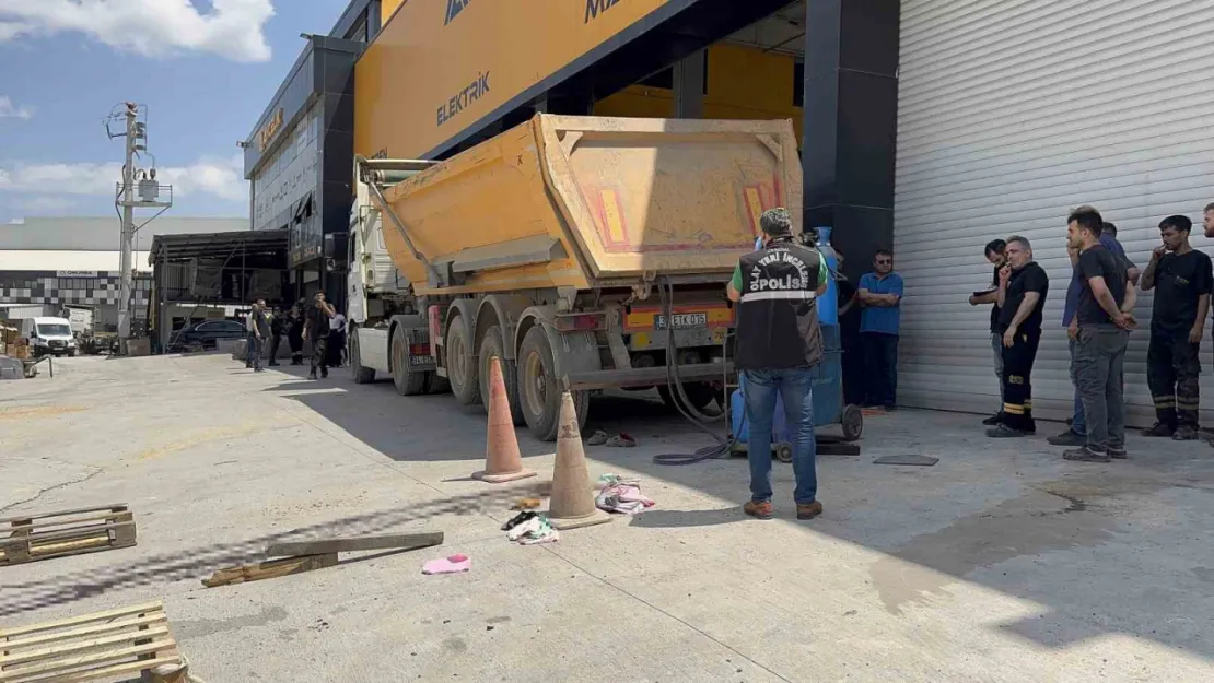 Kaynak sırasında kafası ezilen şoför feci şekilde can verdi