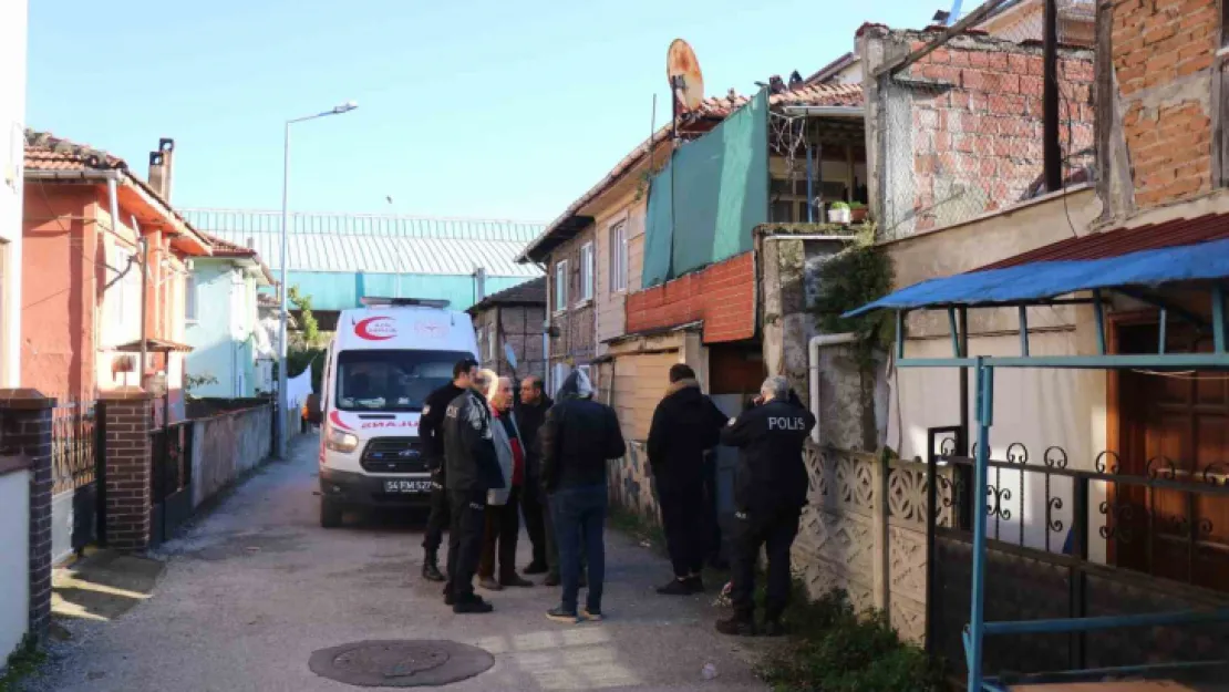 Sakarya'da evinde ölü bulundu