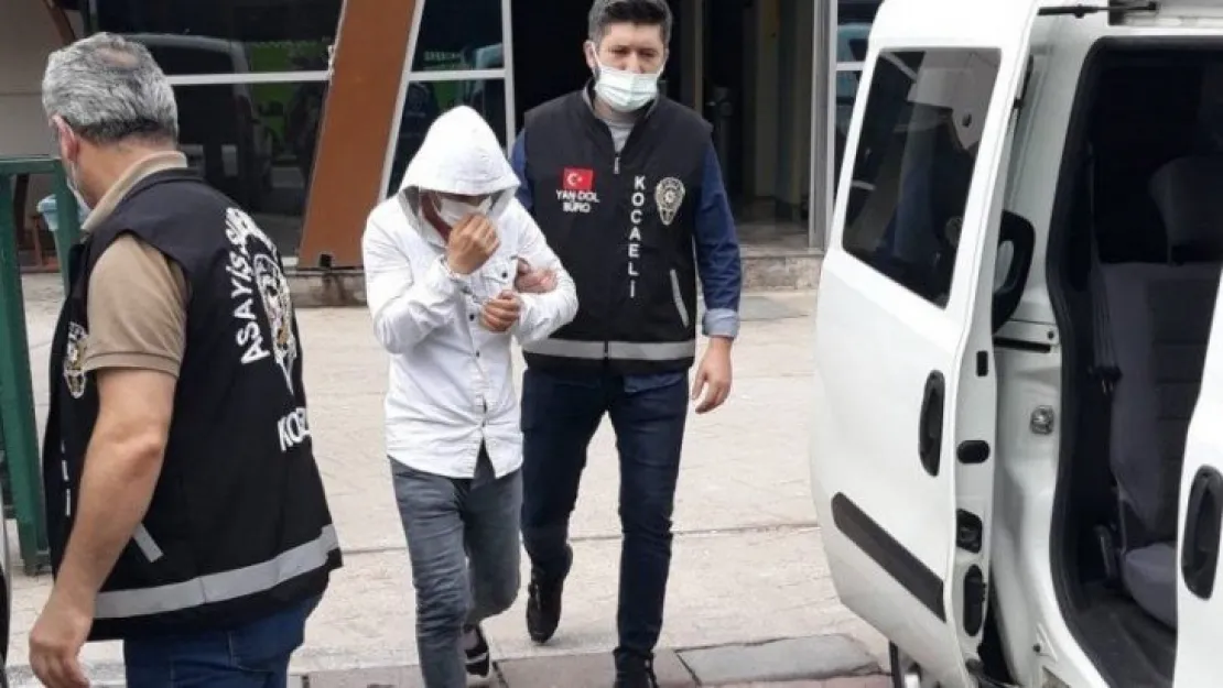 Kendisini polis olarak tanıttığı vatandaşı 15 bin TL dolandıran şahıslar tutuklandı