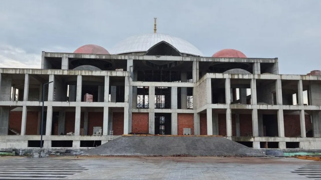 Kent Meydanı Cami için ihale