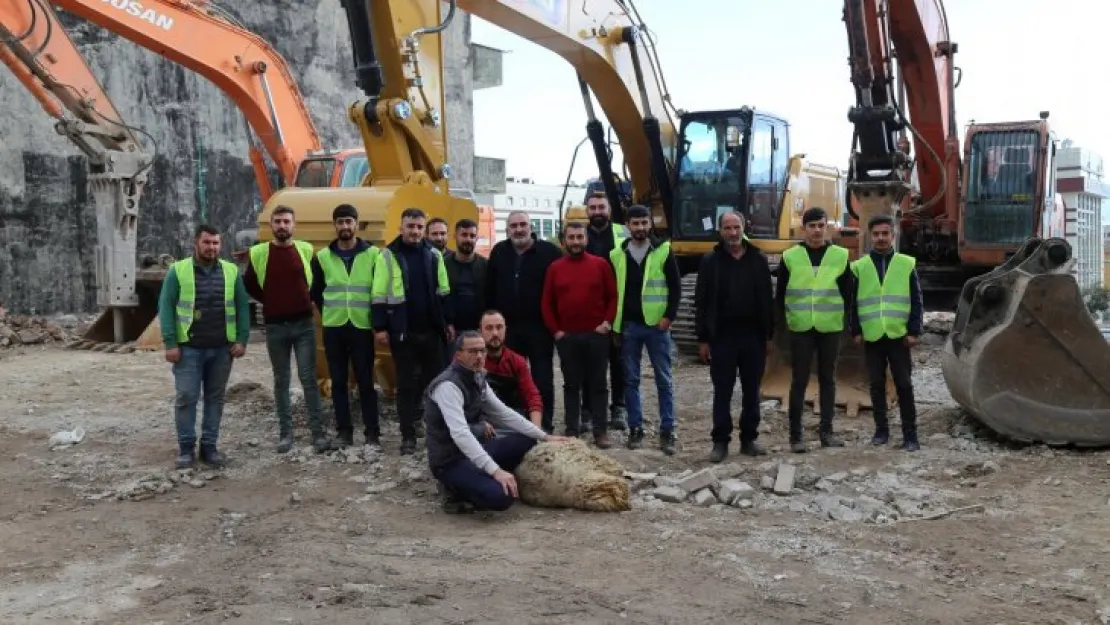 Kentsel dönüşüm Cedit'te başladı