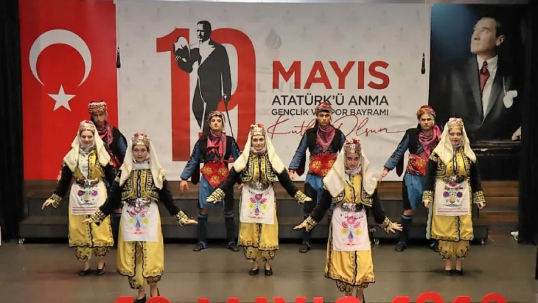 Kocaeli Bilnet Okulları 19 Mayıs'ı böyle kutladı