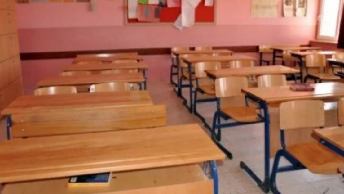 Kocaeli'de 12 sınıf karantinaya alındı