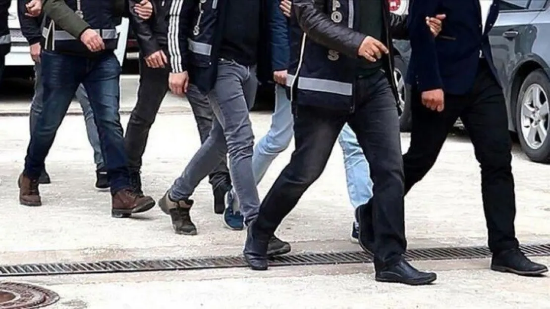 Kocaeli'de gözaltına alınan FETÖ şüphelisi 9 kişiden 2'si tutuklandı 