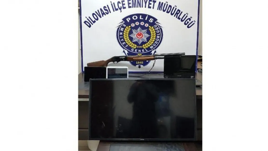 Kocaeli'de hırsızları güvenlik kameraları ele verdi