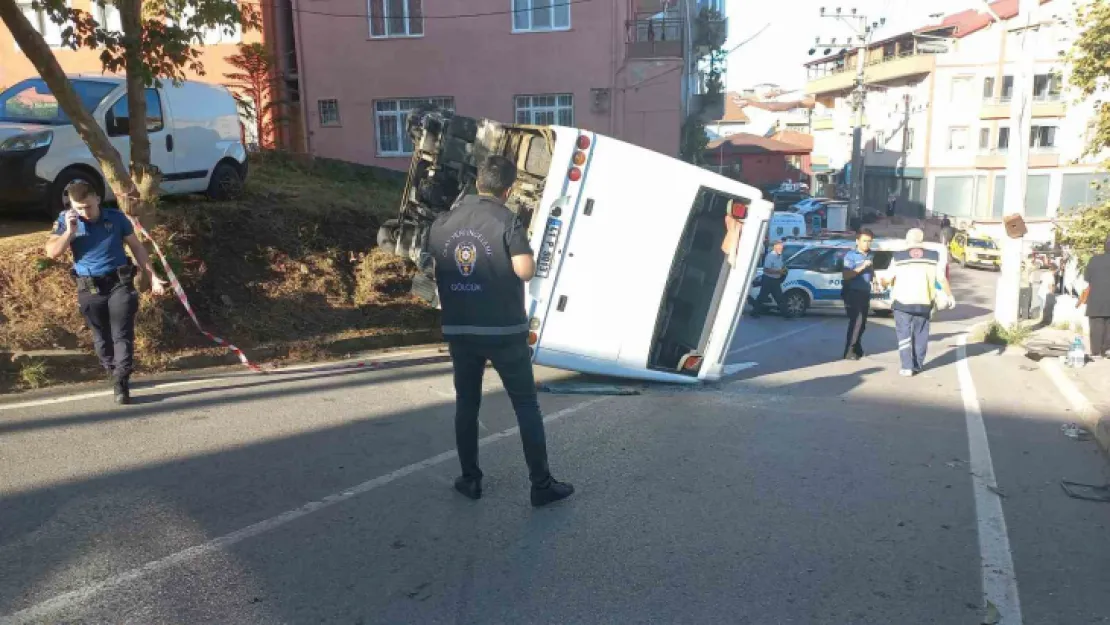 Gölcük'te korkunç kaza: ölü ve yaralılar var