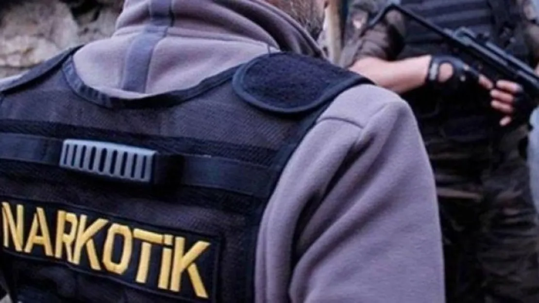 Kocaeli'de onlarca kilo uyuşturucu ele geçirildi