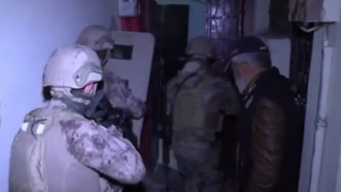 Kocaeli'de 'Sibergöz-9' operasyonu: 37 şahıs yakalandı
