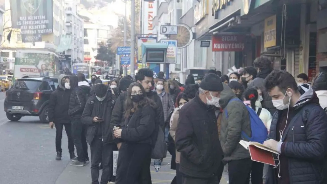 Kocaeli'de vakalar 4 kat arttı, vatandaşlar kurallara uymayanlara tepki gösterdi
