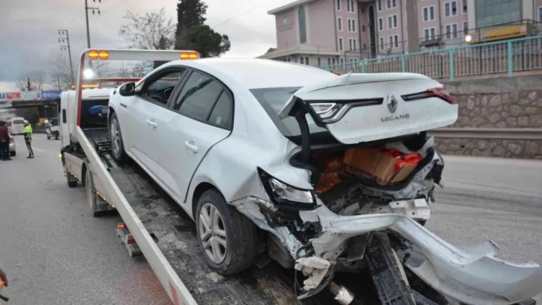 Kocaeli'de zincirleme kaza: 3 yaralı