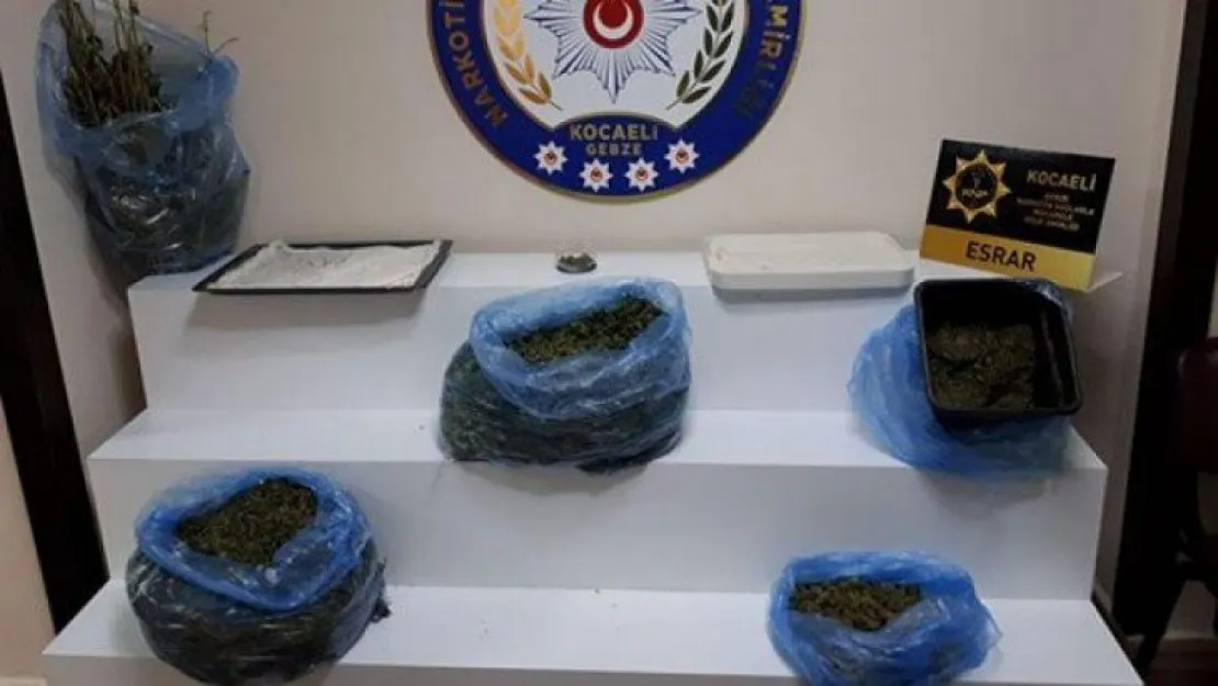 Kocaeli'deki evini uyuşturucu imalathanesine çevirmiş!