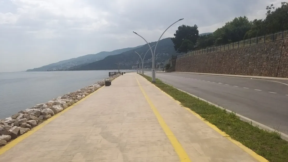 Kocaeli'deki o sahil beton oldu