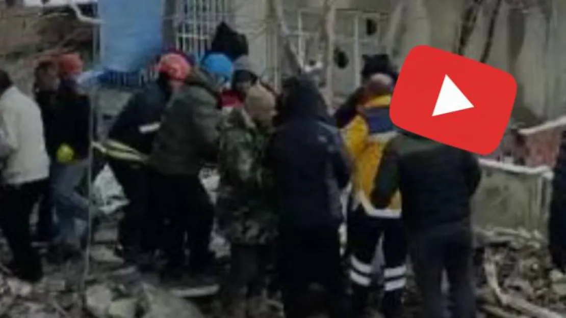 Kocaeli ekipleri 54 saat sonra baba ve oğlu kurtardı!