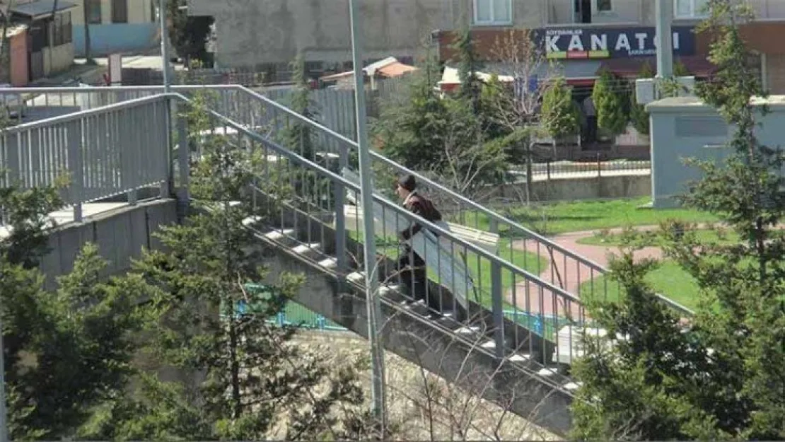 Kocaeli ile İstanbul bağlantısı kapatıldı!