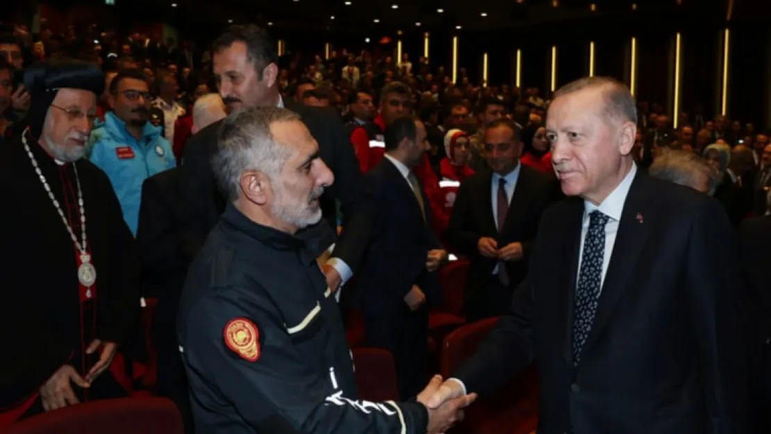 Kocaeli İtfaiyesi'ne Devlet Üstün Fedakârlık Madalyası