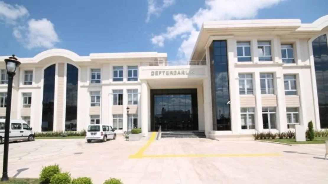 Kocaeli'ye yeni defterdar atandı