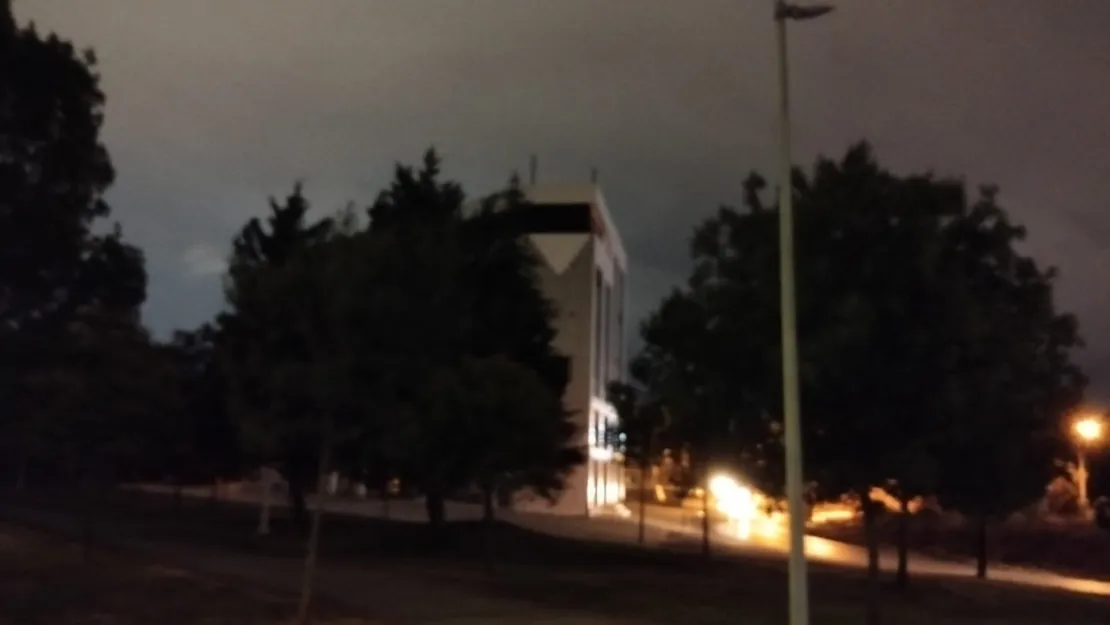 Kocaeli'nin bu mahallesi karanlığa mahkum mu?