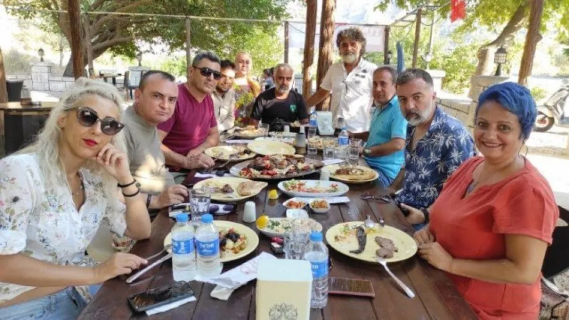 Kocaeli Zirve yerel basını buluşturdu!