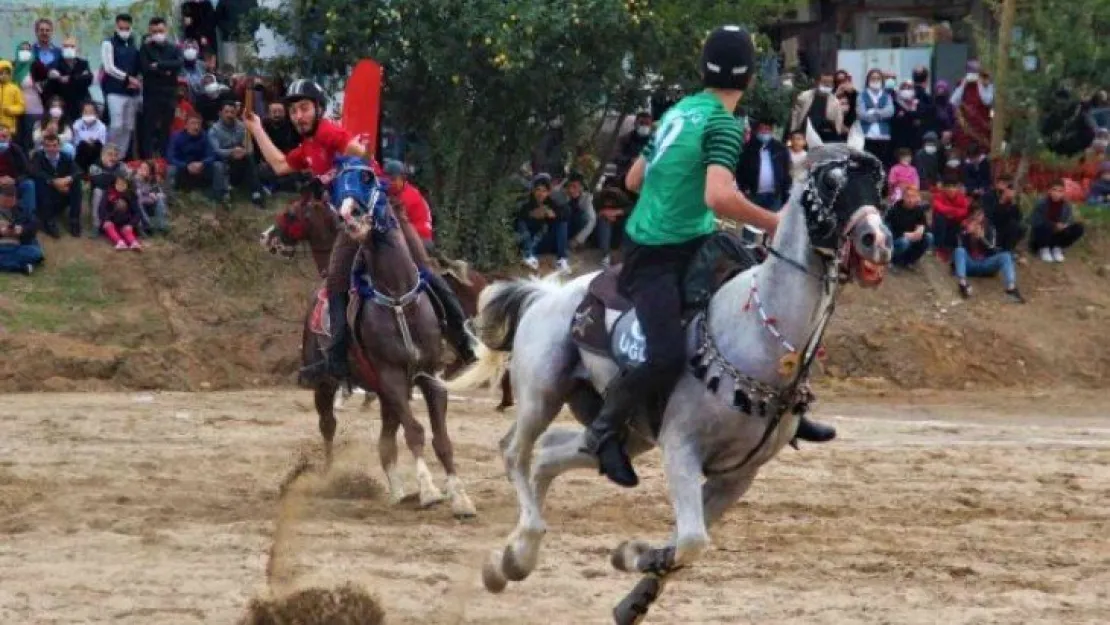 Kocaeli'de cirit şöleni nefes kesti