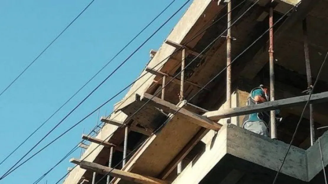 Kocaeli'de inşaatta elektrik akımına kapılan işçi öldü