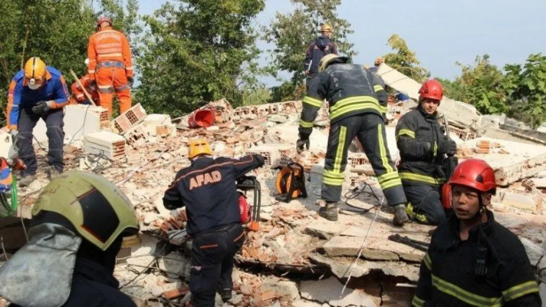 Kocaeli'de kentsel arama kurtarma tatbikatı yapıldı