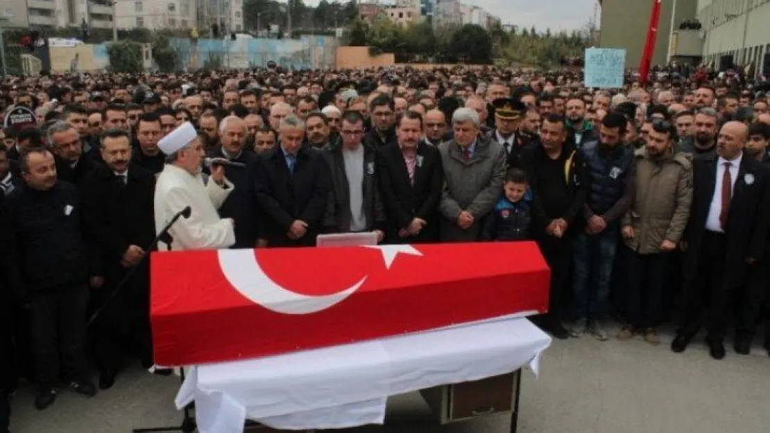 Kocaeli'de öğretmeni bıçaklayarak öldüren öğrencinin davasında gelişme!