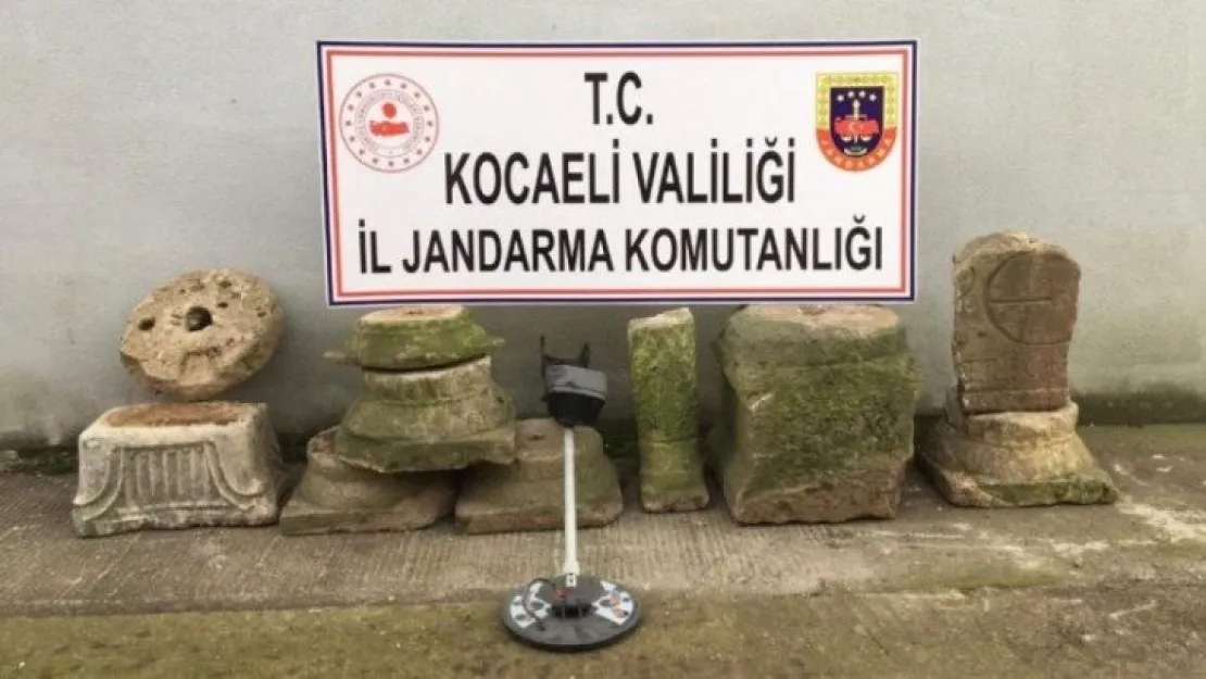 Kocaeli'de Roma dönemine ait 9 adet sütun parçası ele geçirildi