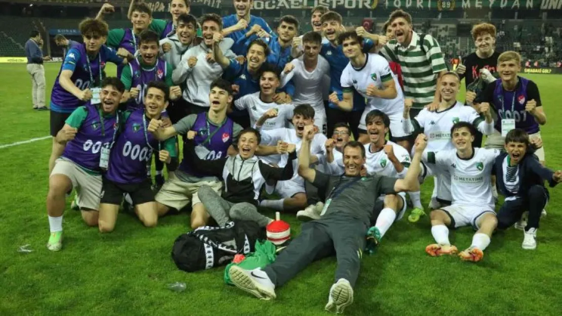 Kocaelispor düştüğü yerden kalkmasını bilir