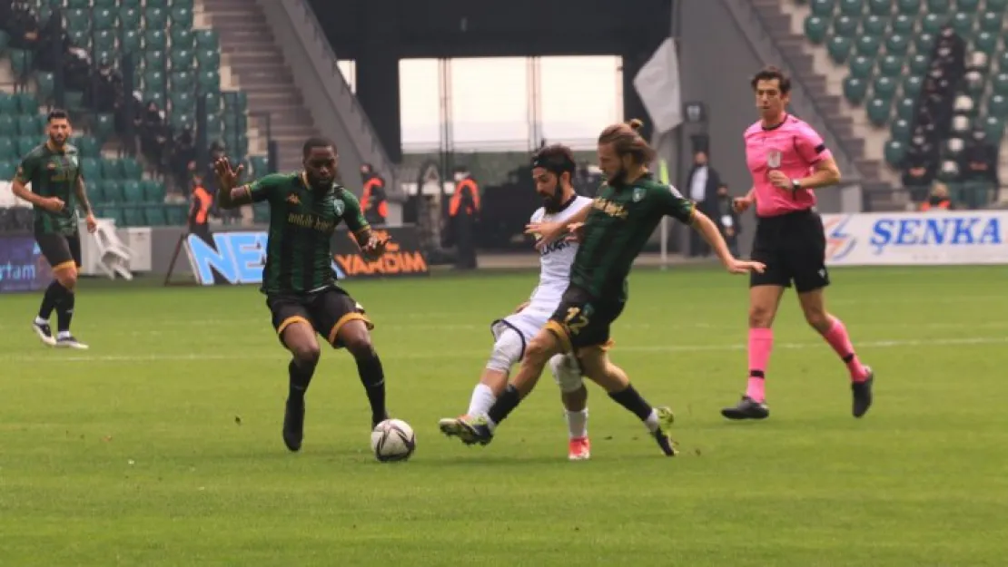 Kocaelispor: 1 - Menemenspor: 2