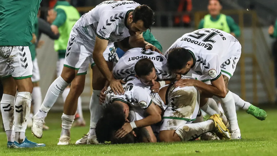 Kocaelispor, Çorum'dan mutlu dönüyor!