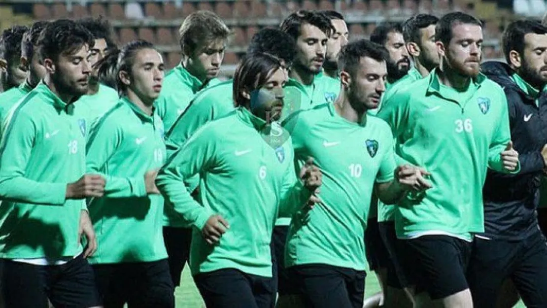 Kocaelispor'da çalışmalar sürüyor