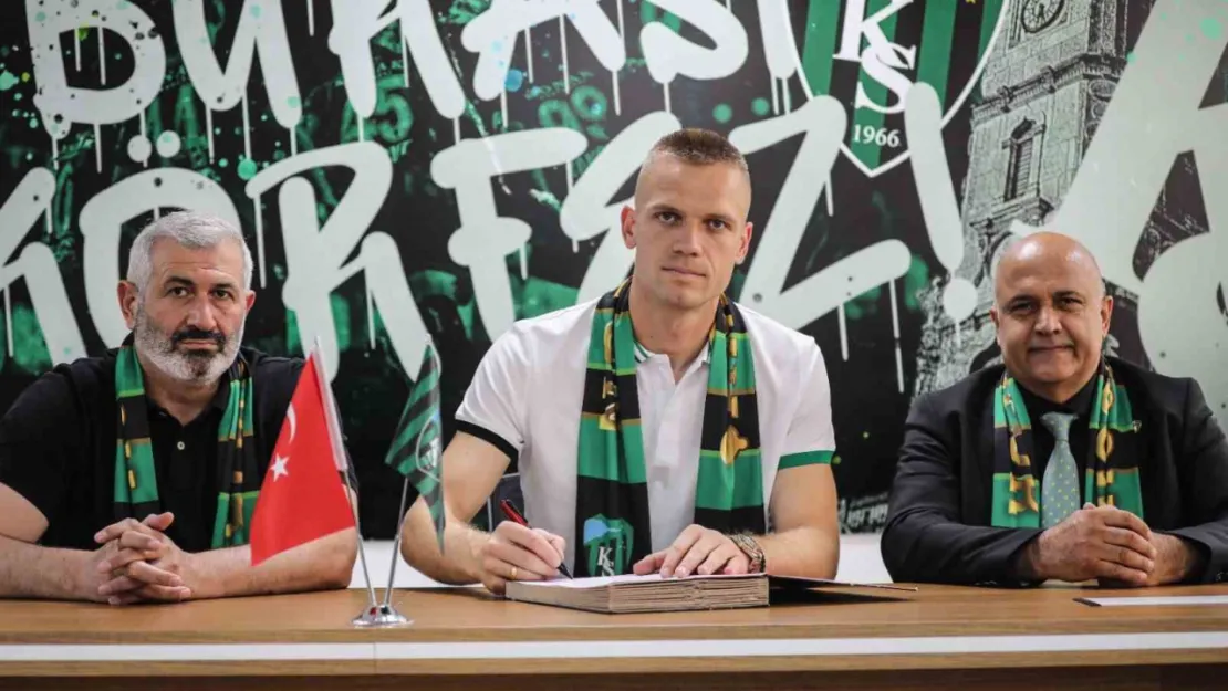 Kocaelispor, Jovanovic'i renklerine bağladı