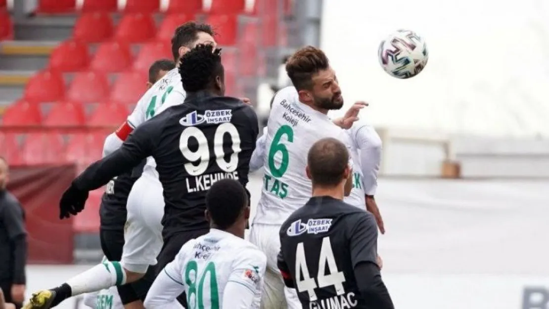Kocaelispor transfere doymuyor
