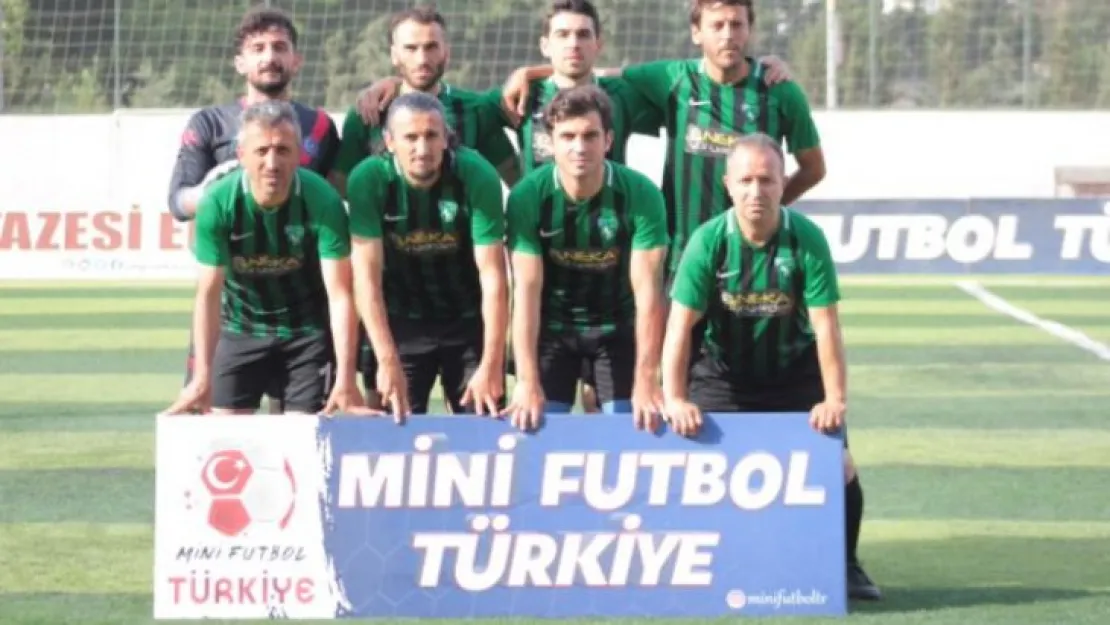 Kocaelisporlular çeyrek finalde