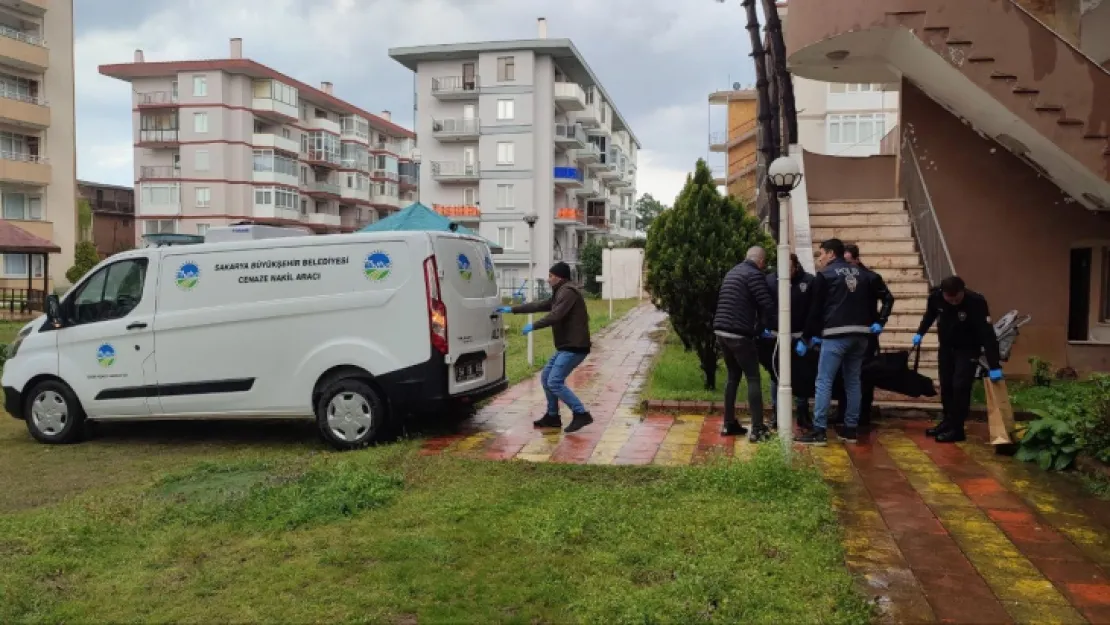 Kolonya içtiği iddia edilen 61 yaşındaki adam hayatını kaybetti