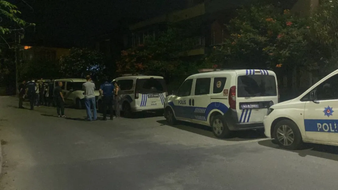 Silah sesleri ekipleri harekete geçirdi
