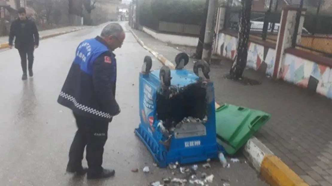 Konteynerı kullanılamaz hale getirdiler