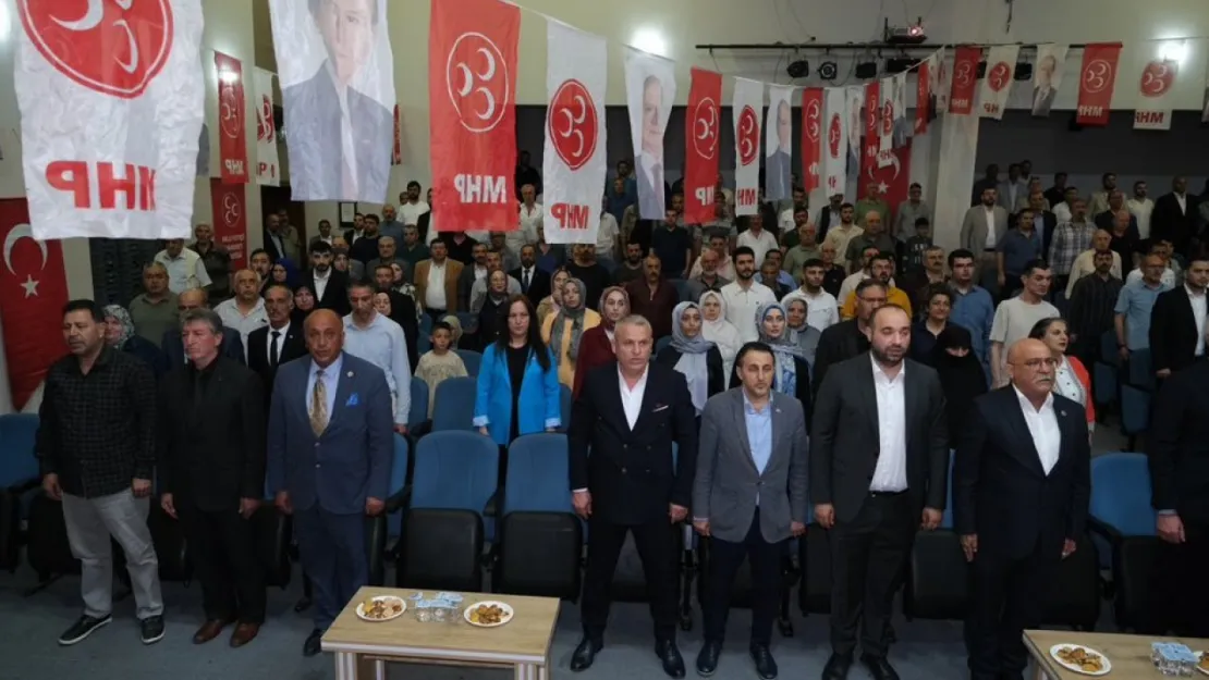 Körfez'de MHP teşkilatı birlik sloganıyla buluştu