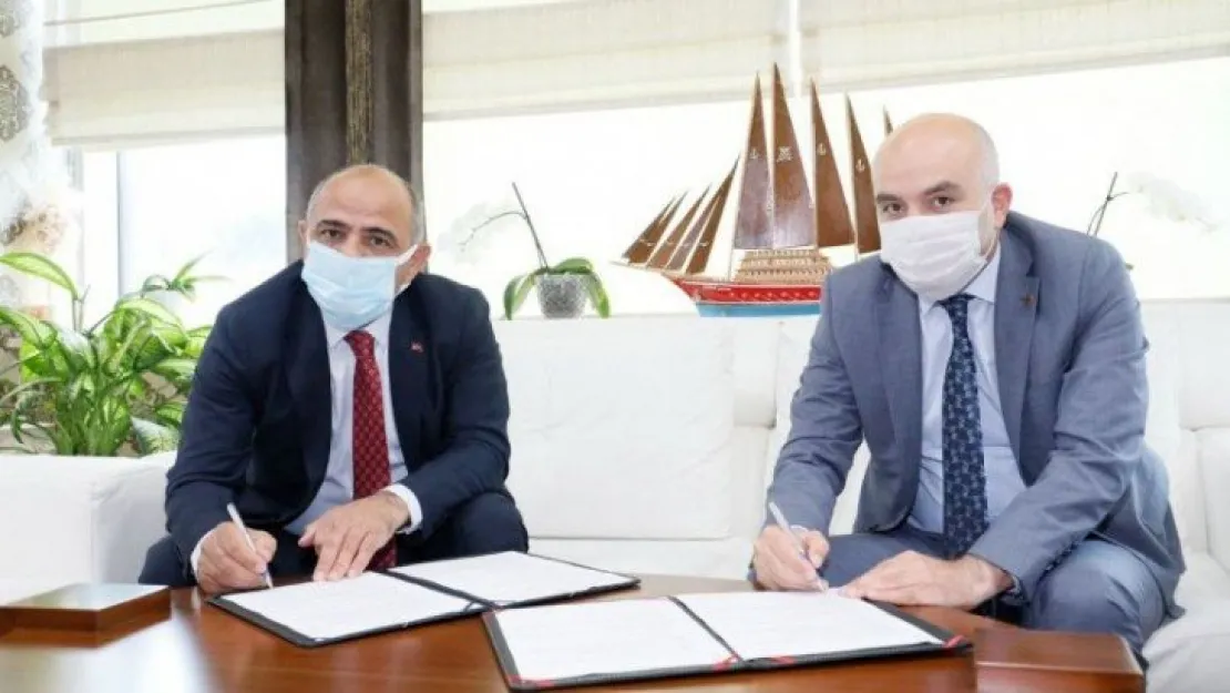 Körfez Halk Kütüphanesi için imzalar atıldı