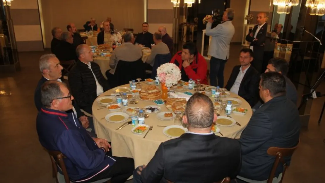 KOSİD'den güreşçilere muhteşem iftar!