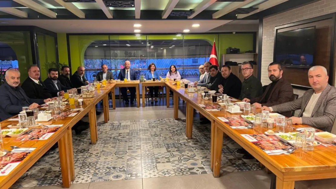 KOTO Başkan Adayı Bıyıklı, dernek başkanlarını iftarda ağırladı