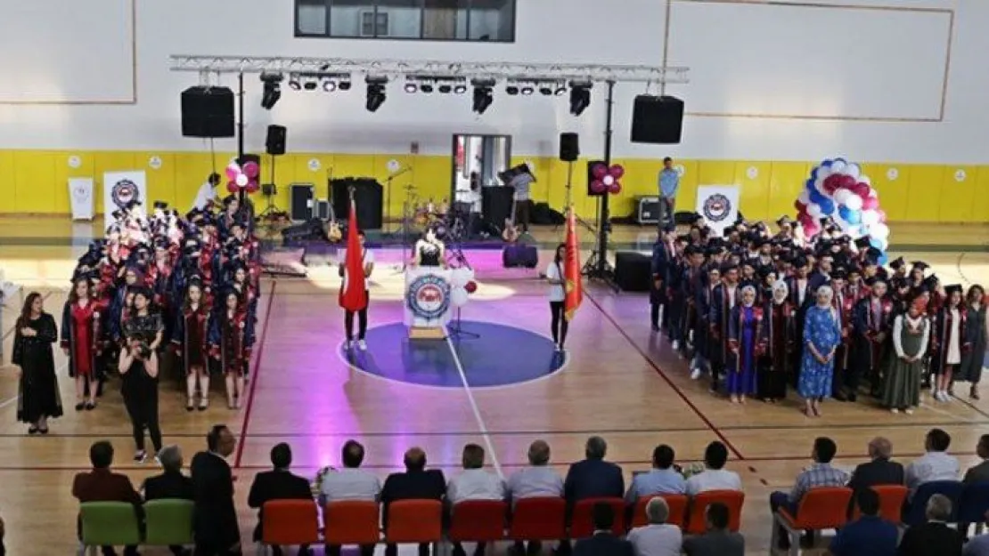 KOTO'nun nitelikli okulu ilk mezunlarını verdi