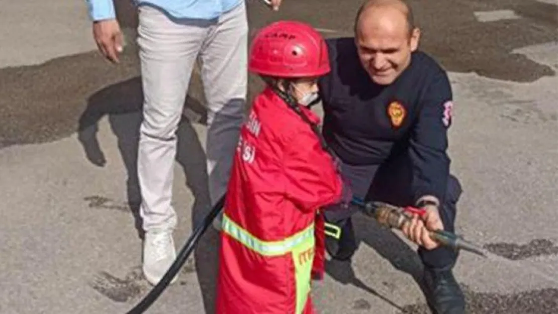 Küçük ama yürekleri kocaman!