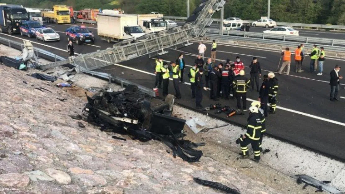 Kuzey Marmara Otoyolu'ndaki feci kazada ölenlerin kimlikleri belli oldu