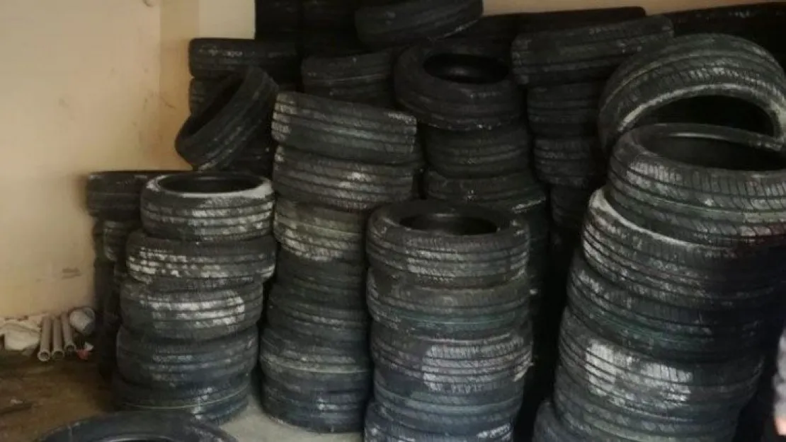 Lastik fabrikasını soydular!