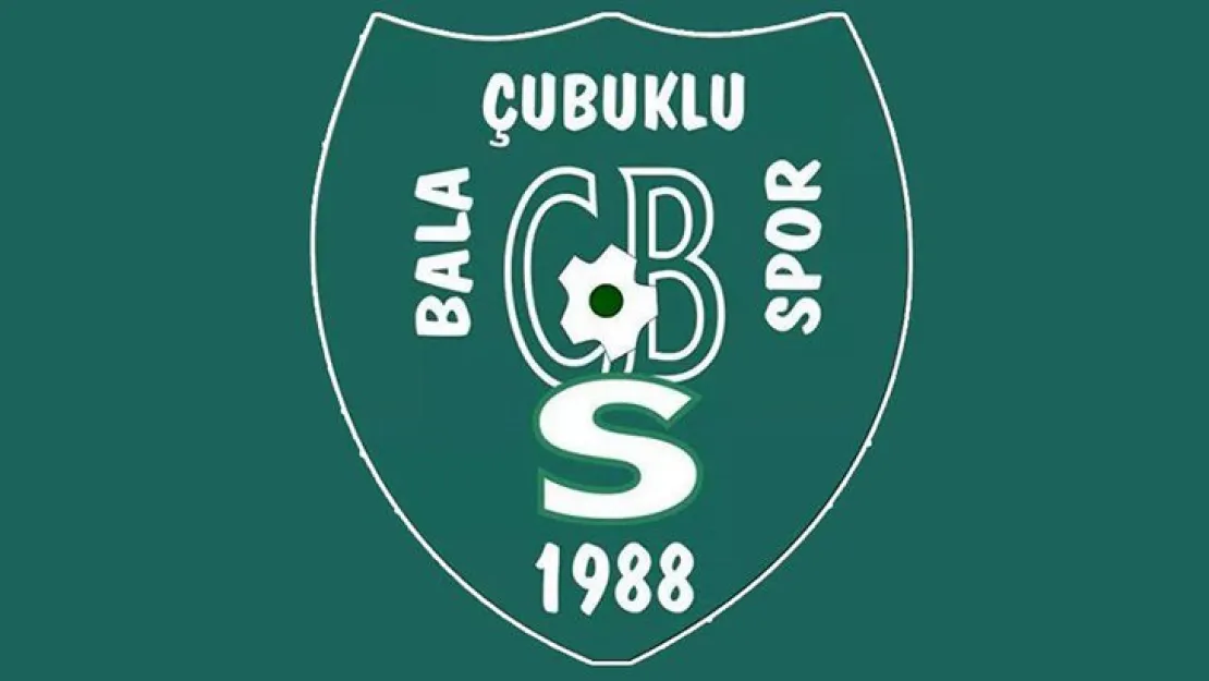 Maçta olay! Futbolcu bira şişeleri ile darp edildi