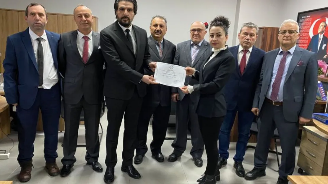 Mehmet Onur Okyay mazbatasını aldı!
