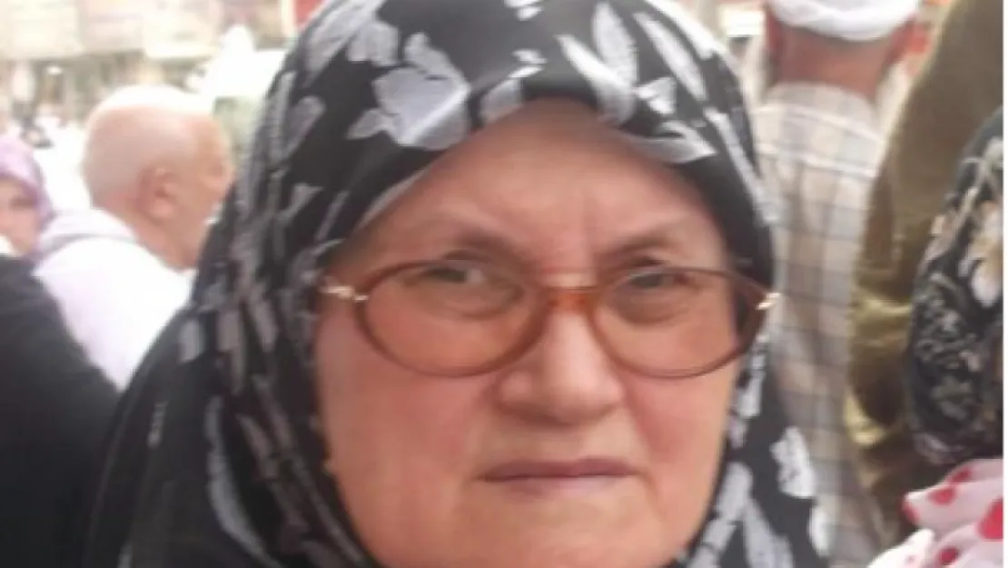 Melahat Altıntaş hayatını kaybetti
